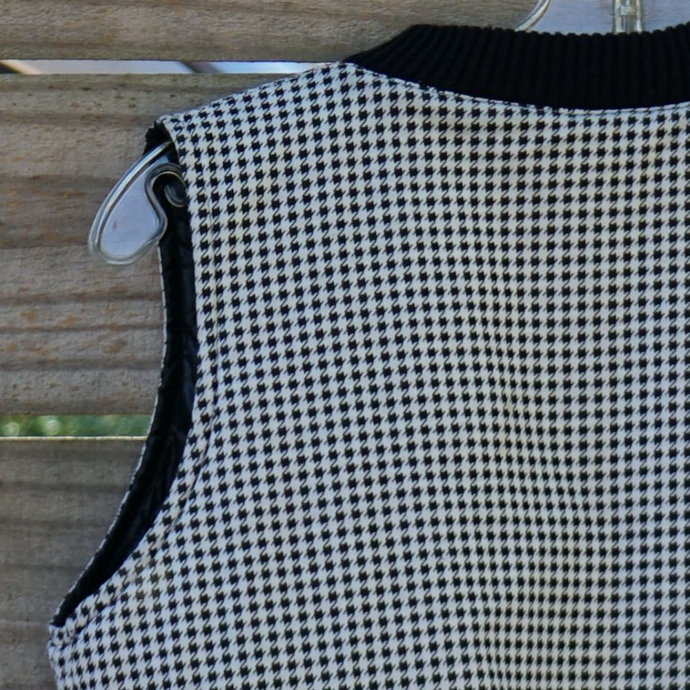 Reversible Vest - Picture 6 of 6